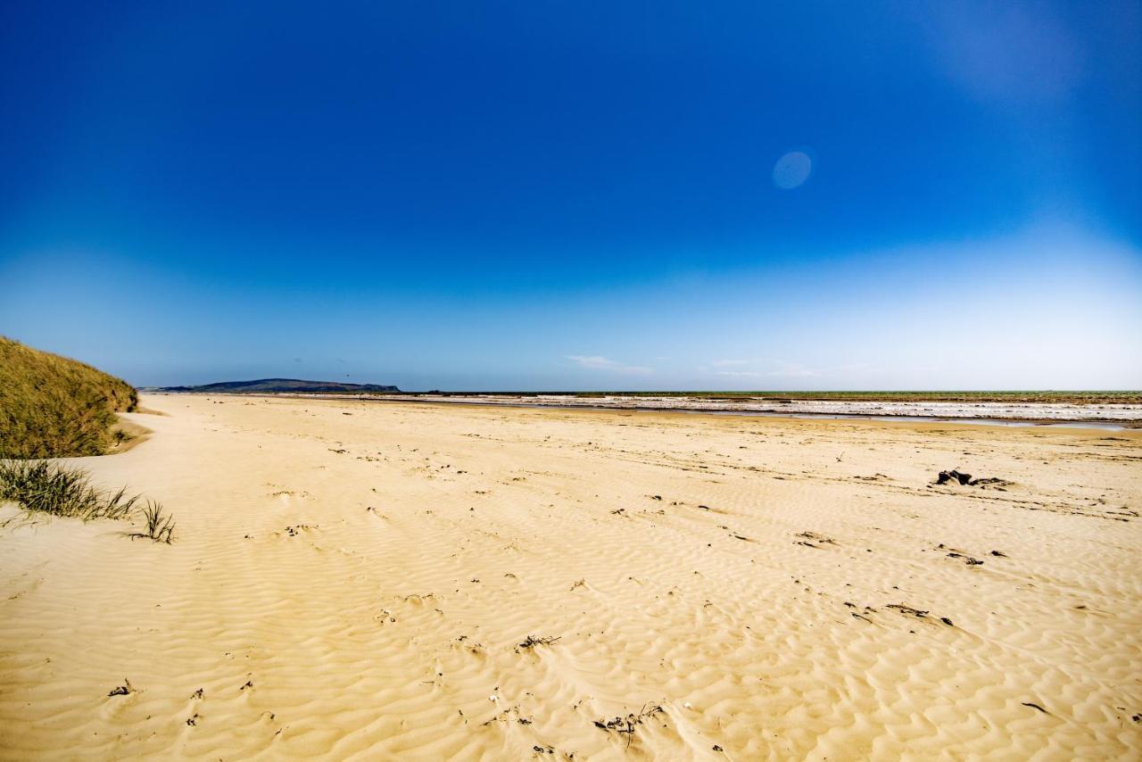 Beach Road Holiday Park Otatara エクステリア 写真