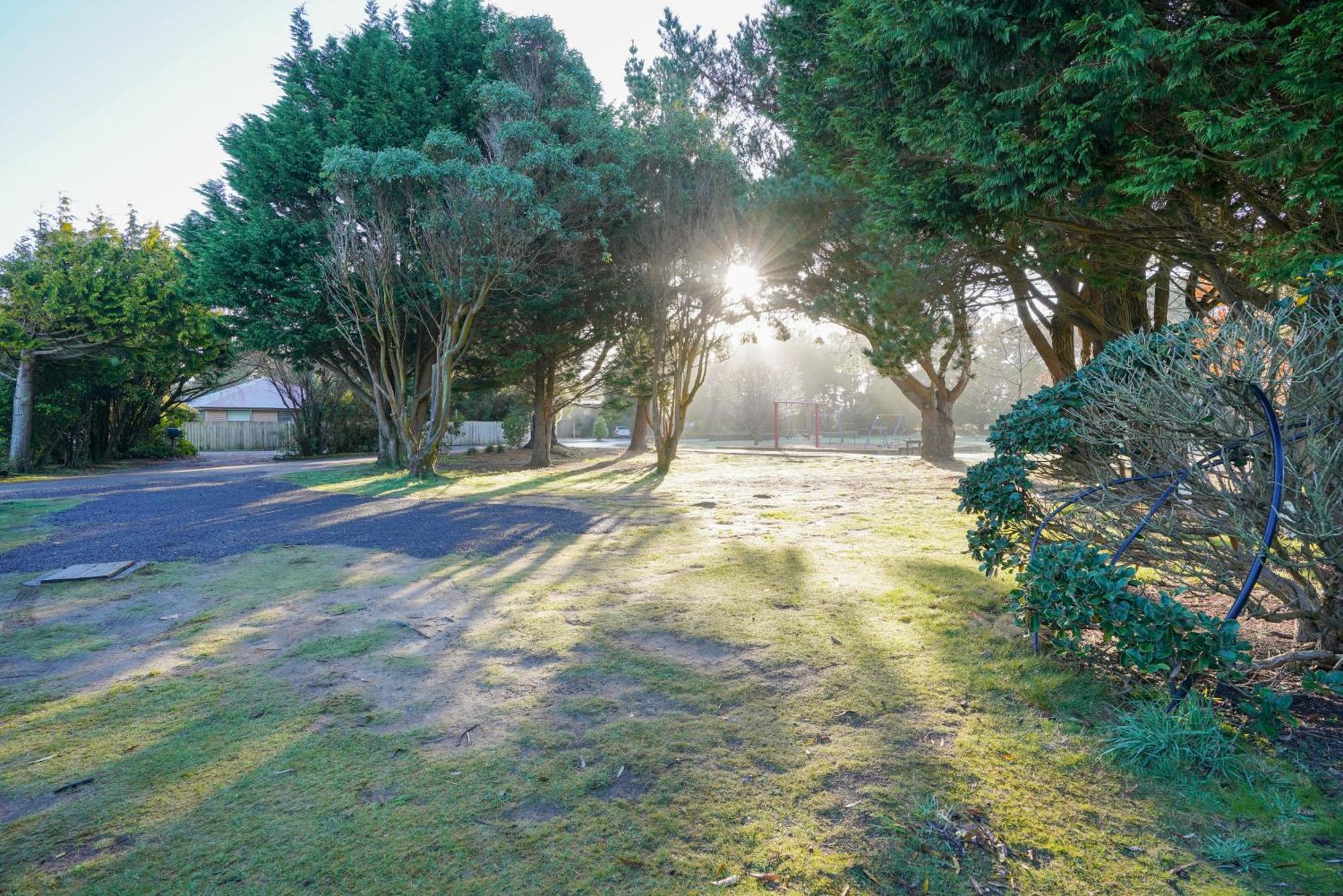Beach Road Holiday Park Otatara エクステリア 写真