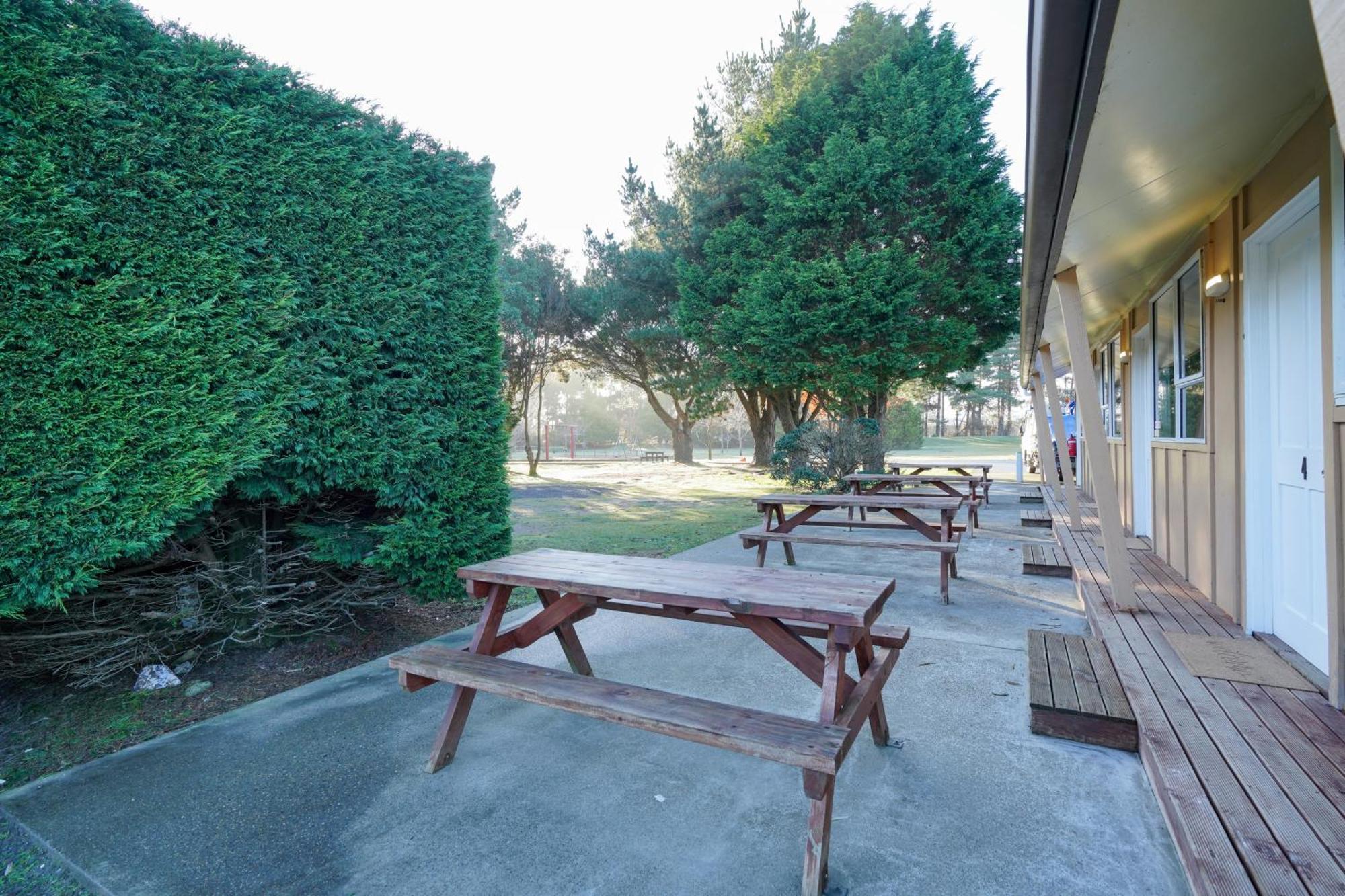 Beach Road Holiday Park Otatara エクステリア 写真